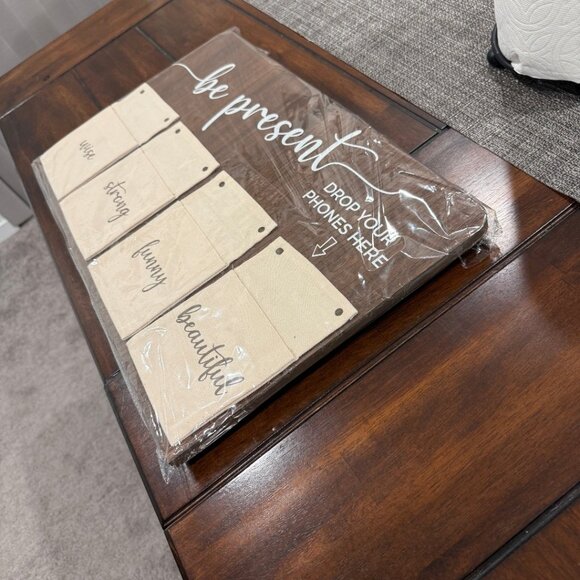 Be Present Wood Cell Phone Holder Board - Picture 3 of 7